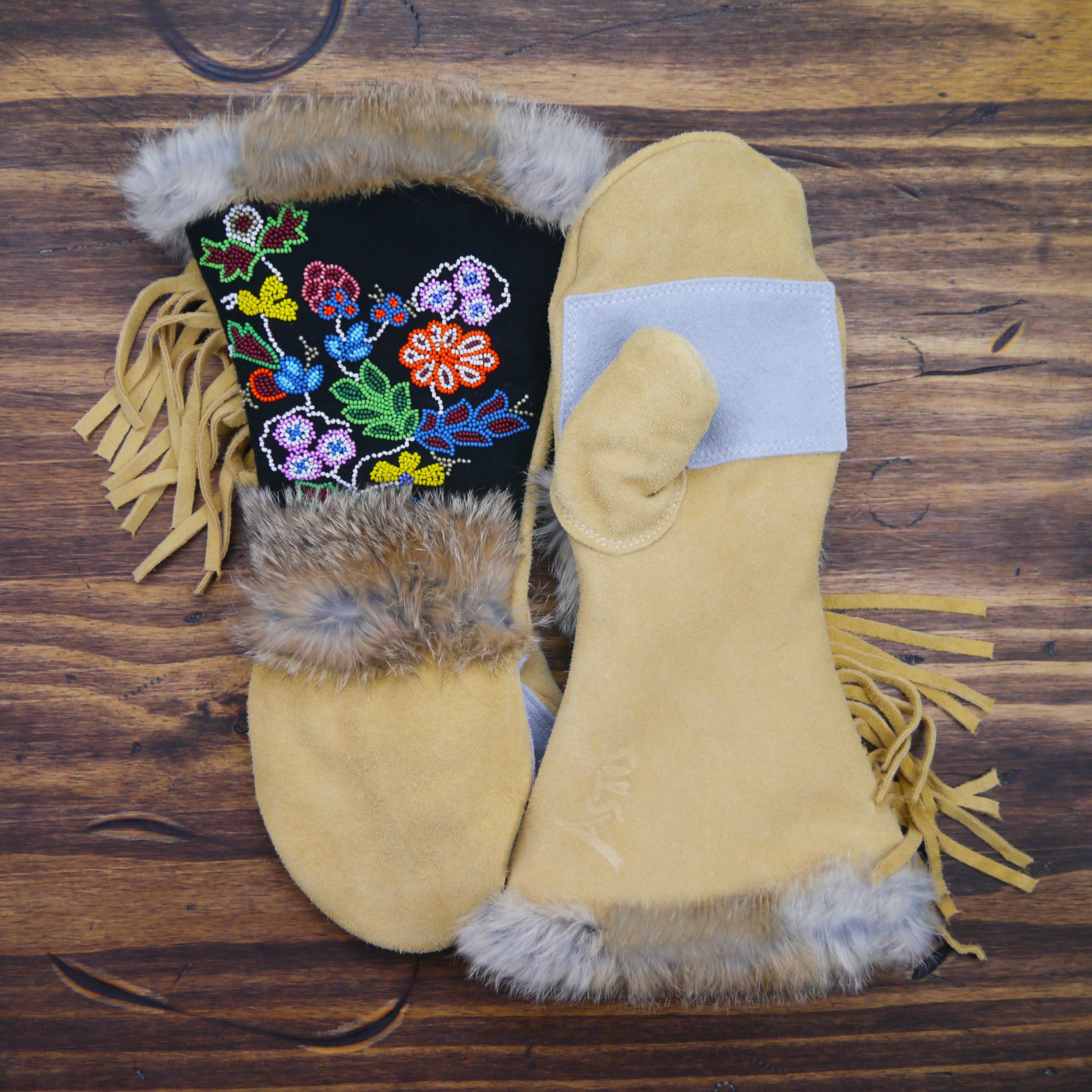 Hutchinson Long-Cuff Mitten