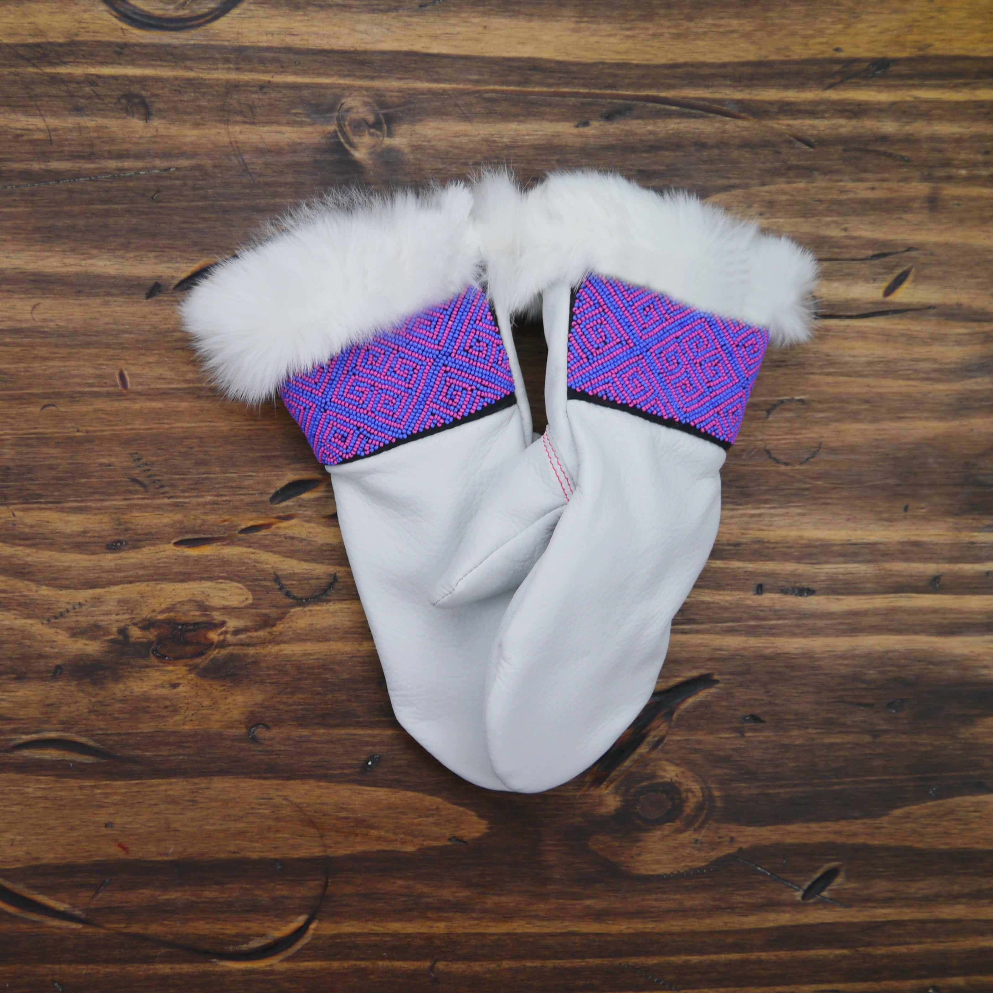 Featherweight - Short-Cuff Mitten
